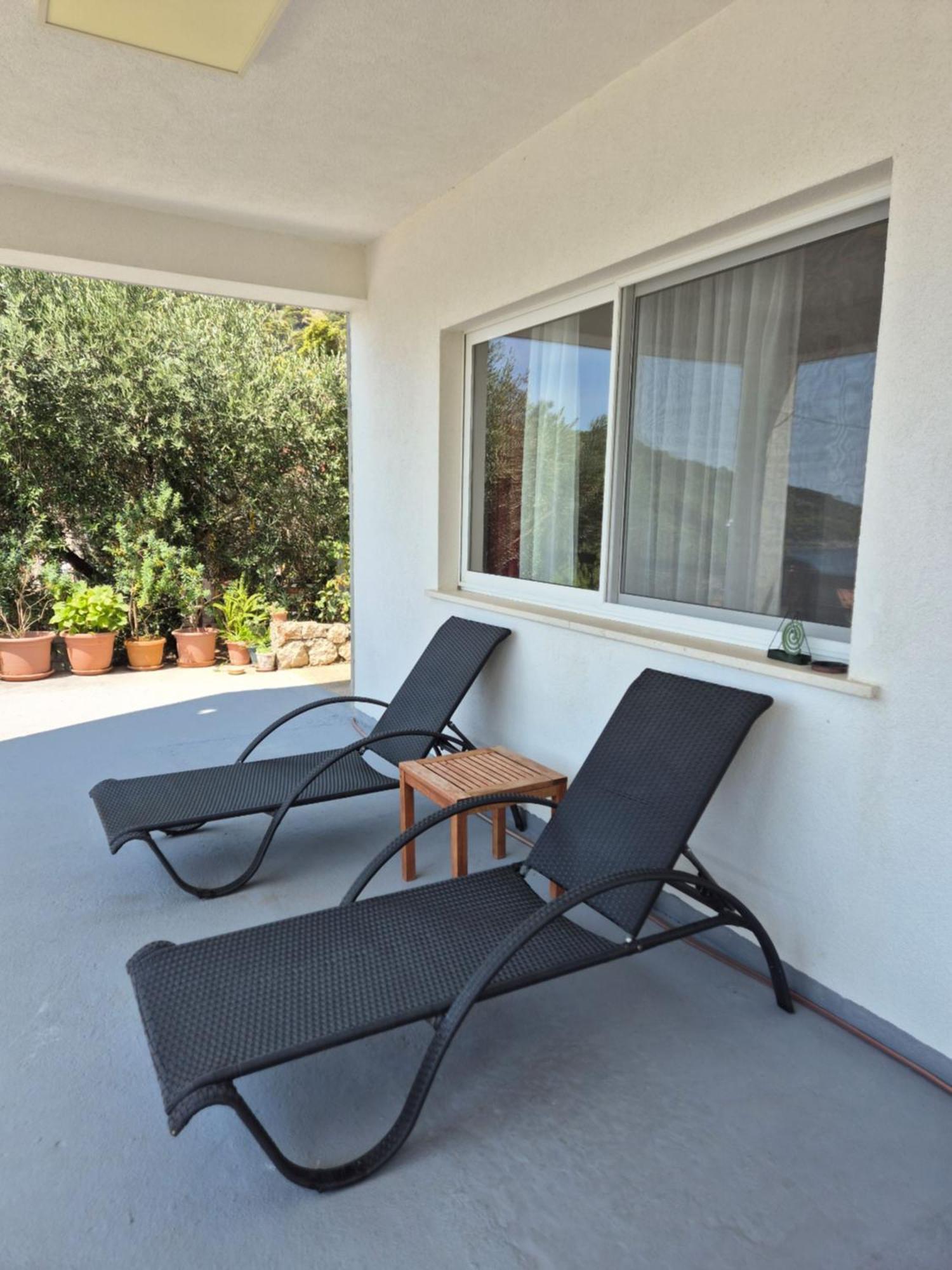 Apartment Kristic - Saplunara, Mljet Babino Polje Exterior photo